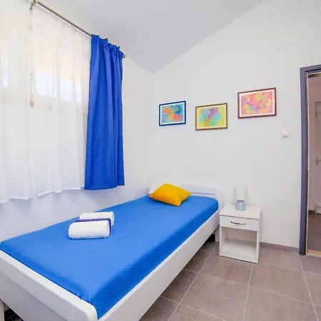Holiday home Fani - Autentic *
