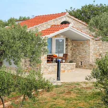 Holiday home Fani - Autentic Postira
