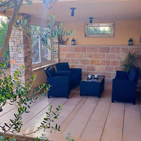 Hébergement de vacances House Fani *